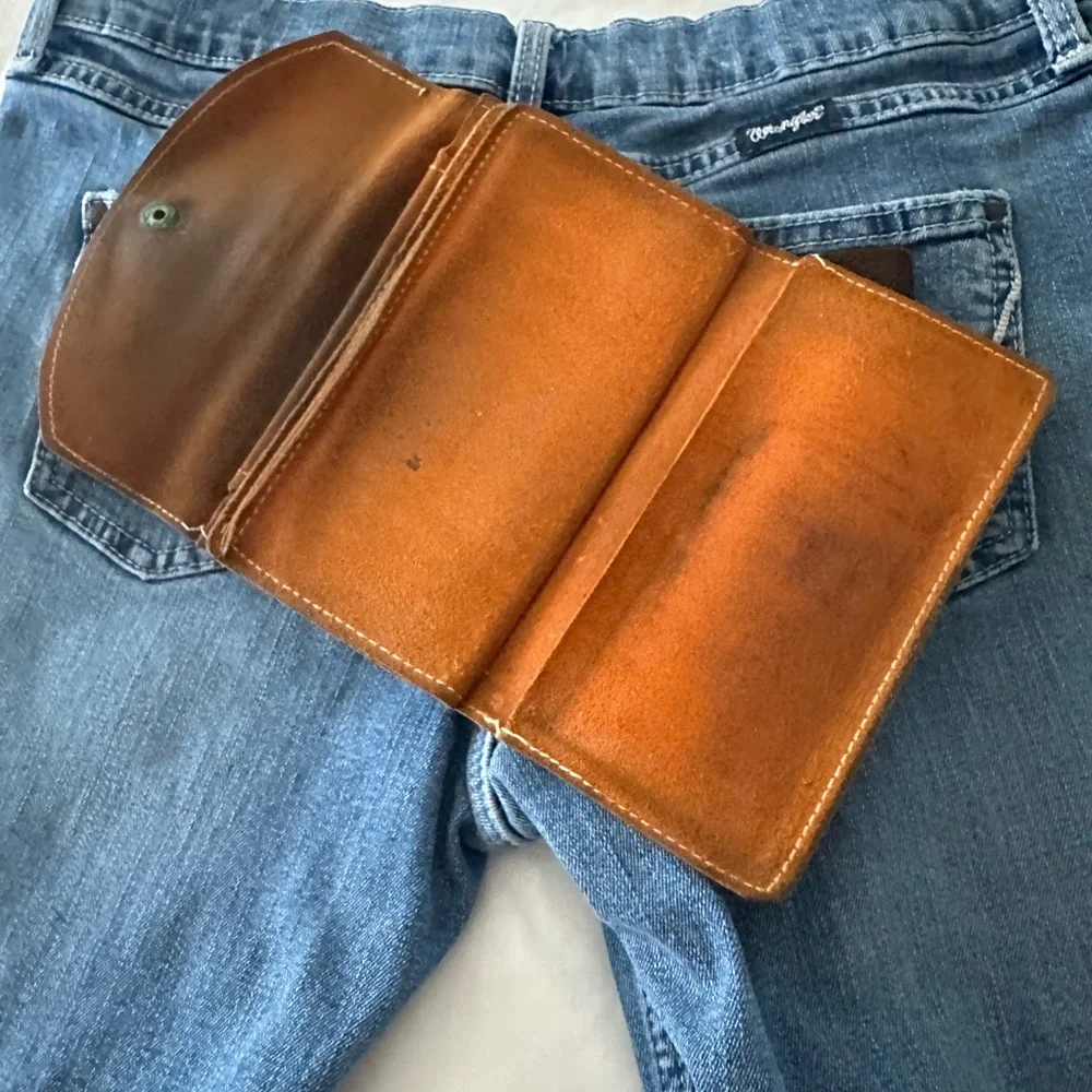 Vintage Distressed Leather Biker Wallet - Picture 9 of 12